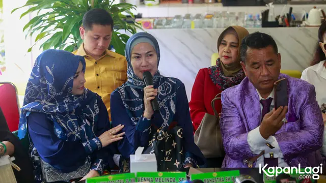 Venna Melinda dan Hotman Paris Hutapea