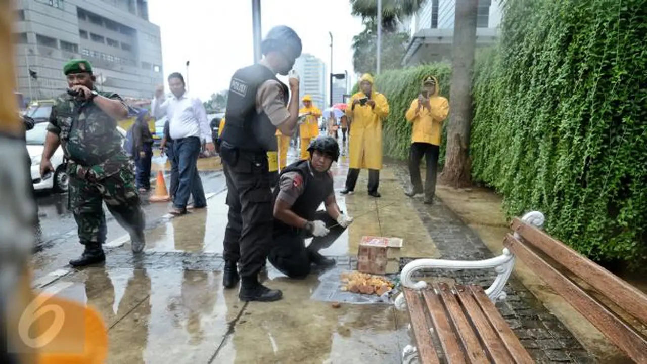 Kisah Lucu Kue Bolu yang Disangka Bom dalam Kardus di Thamrin
