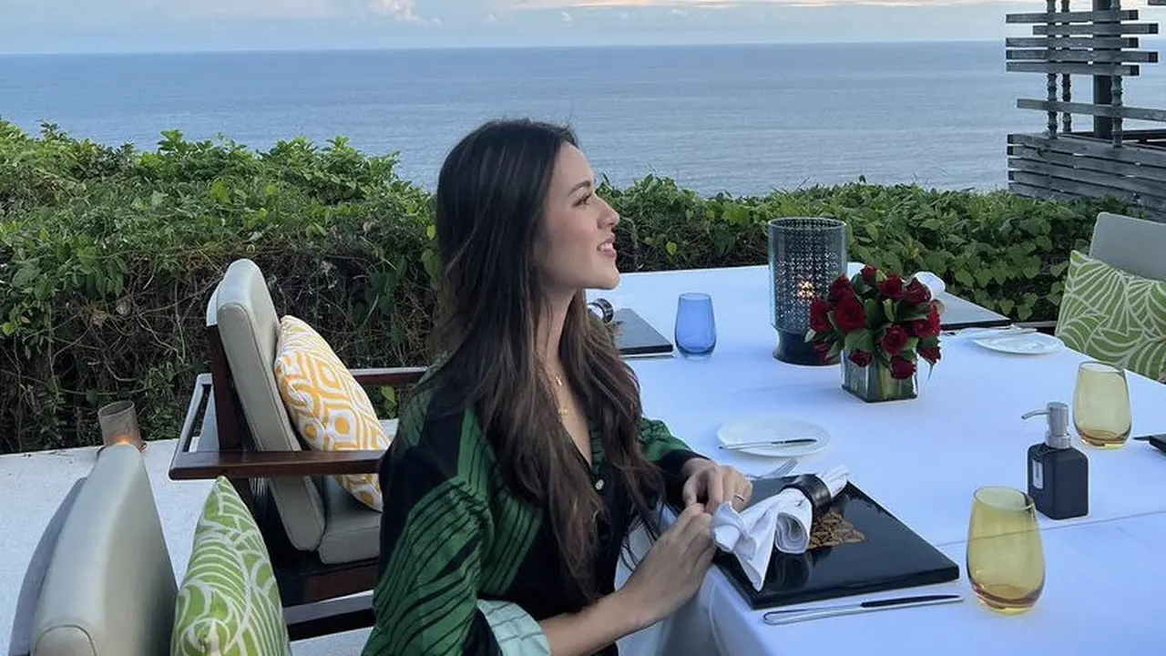 Raisa Merias Wajah Sendiri Saat Ulang Tahun ke-32, Lihat Hasilnya, credit: @raisa6690