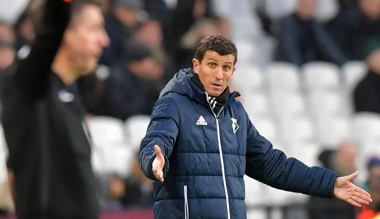 Pelatih Watford asal Spanyol, Javi Gracia lahir 1 Mei 1970. Javi melakukan debut bersama Watford pada 31 January 2018 saat melawan Stoke City. (AFP/Olly Greenwood)