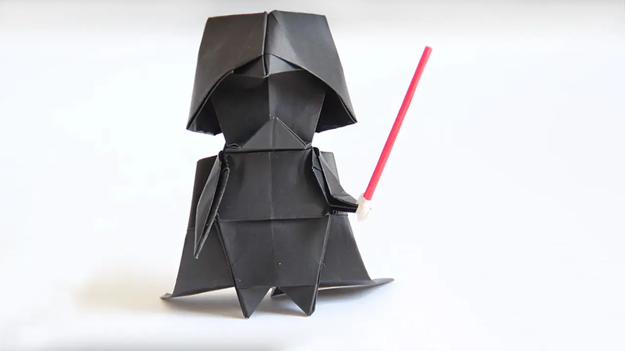 Penggila Star Wars? Berikut Tutorial Membuat Origami Darth Vader!