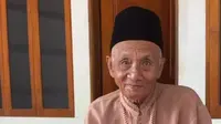 Mbah Harun, jamaah haji tertua asal Kecamatan Proppo, Pamekasan, Madura, Jawa Timur, pada musim Haji 2023. (Foto: @informasi haji via NU Online)