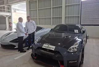 Kejagung akan Lelang Ratusan Barang Sitaan, Ada Tas Mewah hingga Mobil