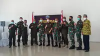 Sinergi BWA-TNI Distribusikan Alquran Wakaf di Papua. foto: istimewa