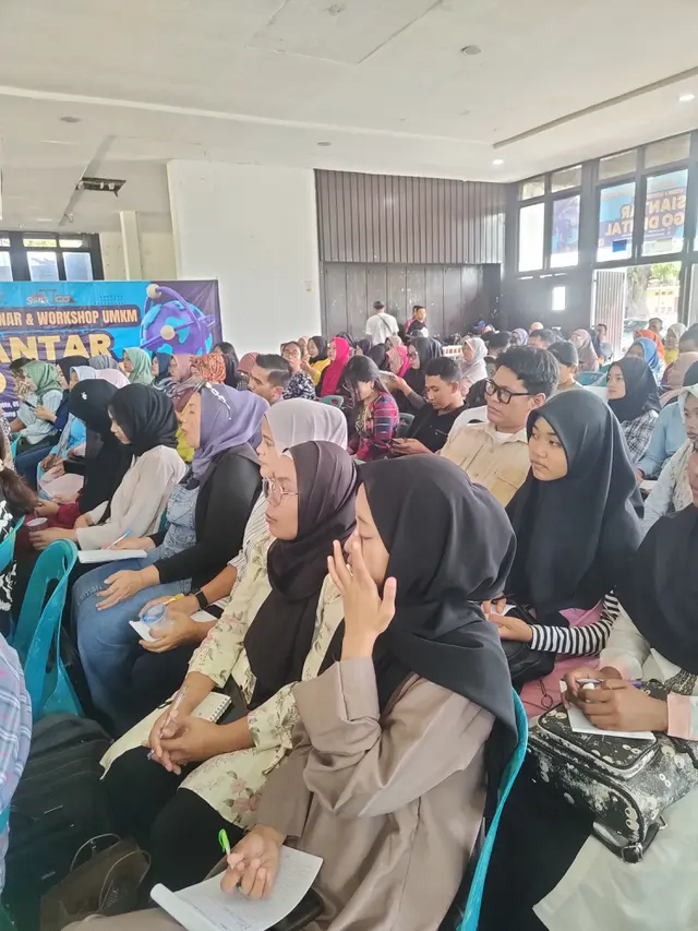 Pemerintah Kota Pematangsiantar membekali para UMKM memberi seminar dan workshop Go Digital Universitas HKBP Nommensen Kota Pematangsiantar. (Istimewa)