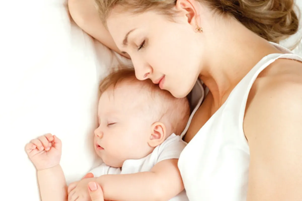 Begini Kejadiannya Kalau Bayi Bangun Lebih Dulu dari Si Ibu
