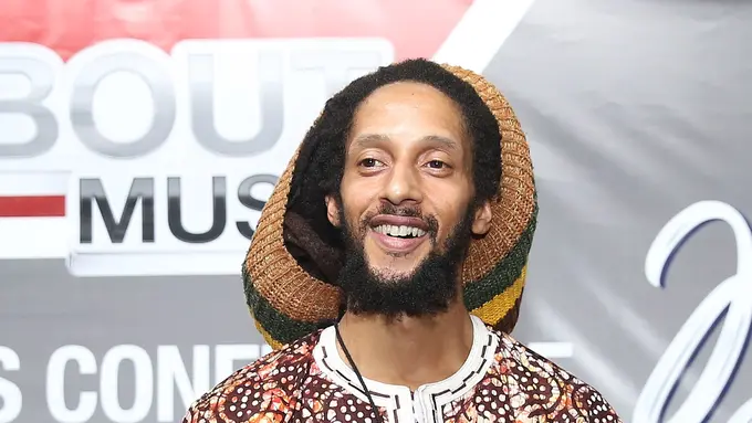 [Bintang] Julian Marley