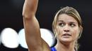 Dafne Schippers adalah menerima penghargaan Sportswomen of the Year dalam NOC NSF Sport Gala 2015 di RAI, Amsterdam, Belanda. (AFP/Fabrice Coffrini)