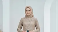 10 Model Gamis Batik Brokat Kekinian untuk Tren 2026 dengan Desain Terbaru