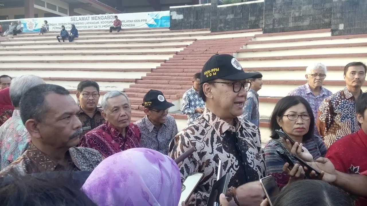 Tjahjo Kumolo