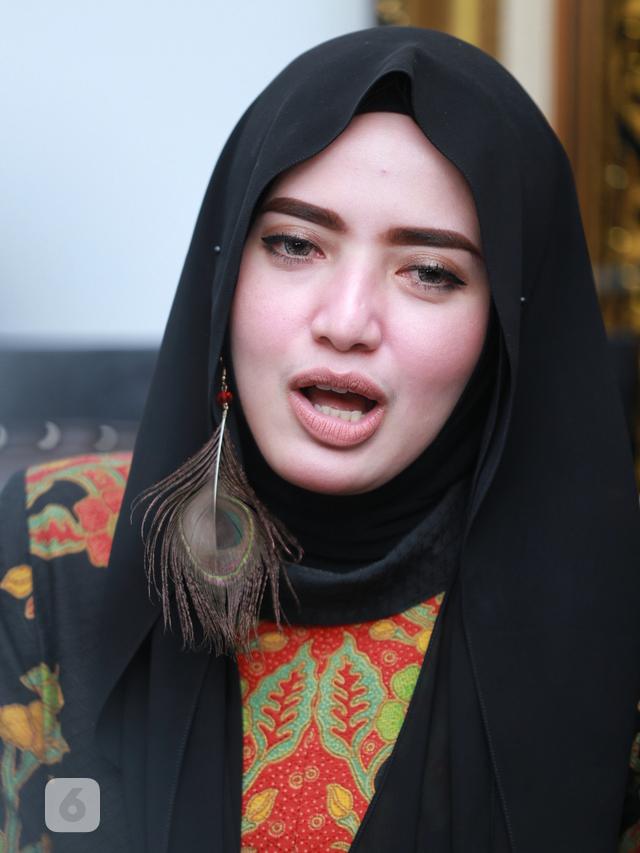 [Bintang] Yulia Mochamad