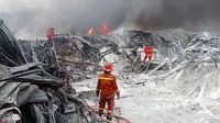 Kebakaran Pabrik di Bekasi Belum Padam hingga Jumat Sore, 9 Meninggal, 4 Luka-luka