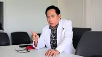Payudara Pria Membesar alias Ginekomastia, Apa Bisa Diatasi dengan Sedot Lemak?