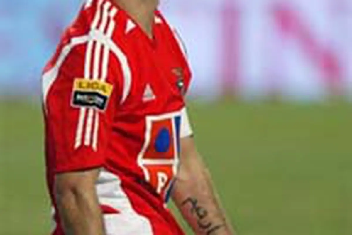 simao sabrosa-oke.jpg