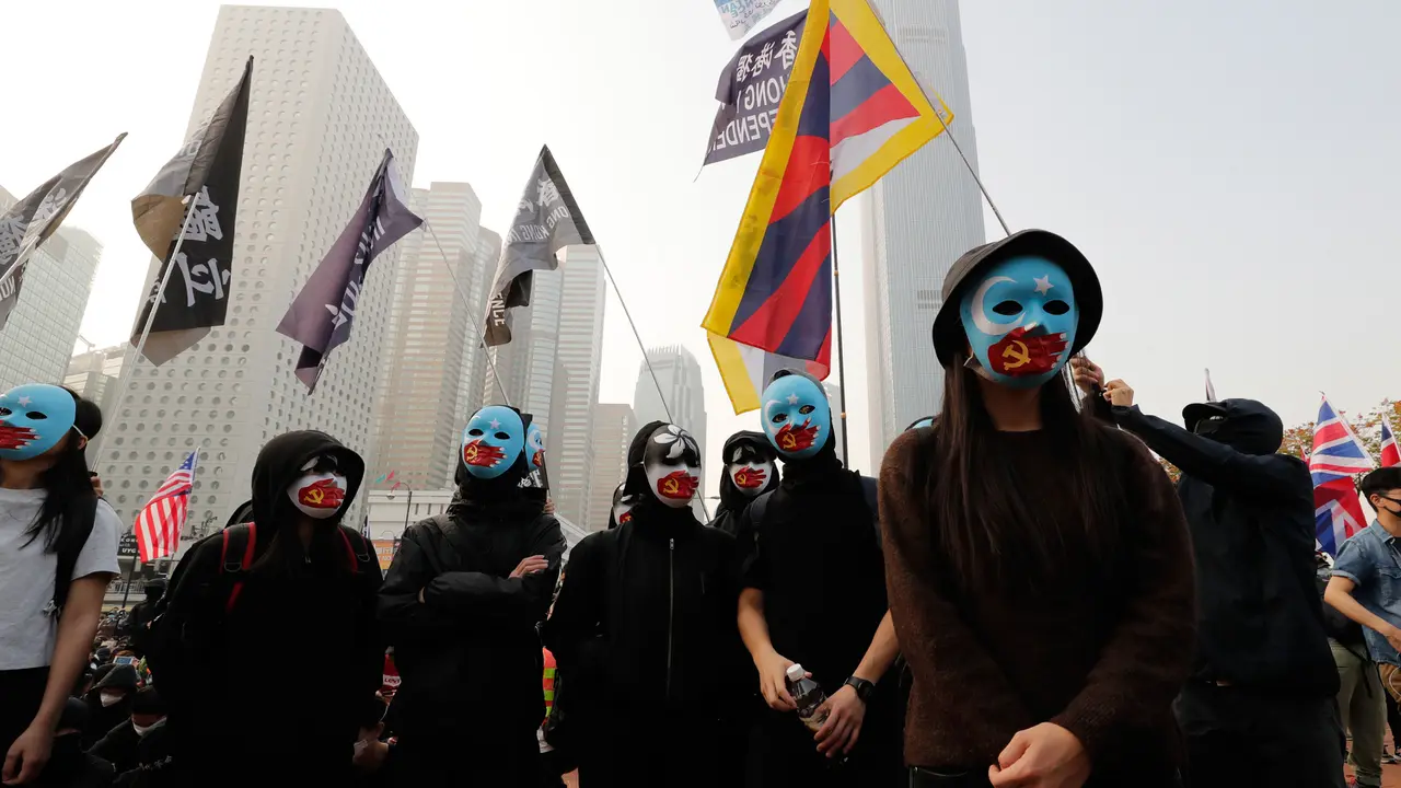 Demonstran Hong Kong Unjuk Dukungan untuk Muslim Uighur