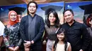 "Dengan film ini, kami berharap dapat menjadi inspirasi para ibu di Indonesia untuk terus mendukung anak atau buah hatinya meraih pendidikan setinggi mungkin," ujar Sahrul Gibran, sutradara film Mars. (Adrian Putra/Bintang.com)
