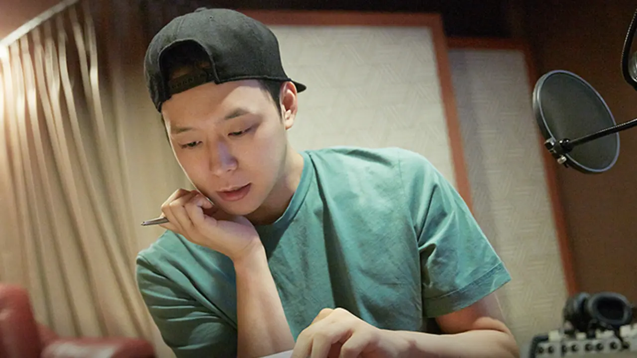 Hadiah dari Yoochun JYJ Sebelum Wamil