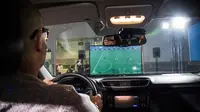 Nissan Qashqai Ini Diubah Jadi Konsol Game PES
