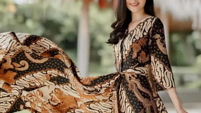 Ilustrasi Dress Batik (Sumber Gambar: Meta AI)
