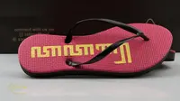 Dari Usaha Sandal Kecil, Fitri Kembangkan Bisnis hingga Tembus Pasar Online dan Ritel Jogja