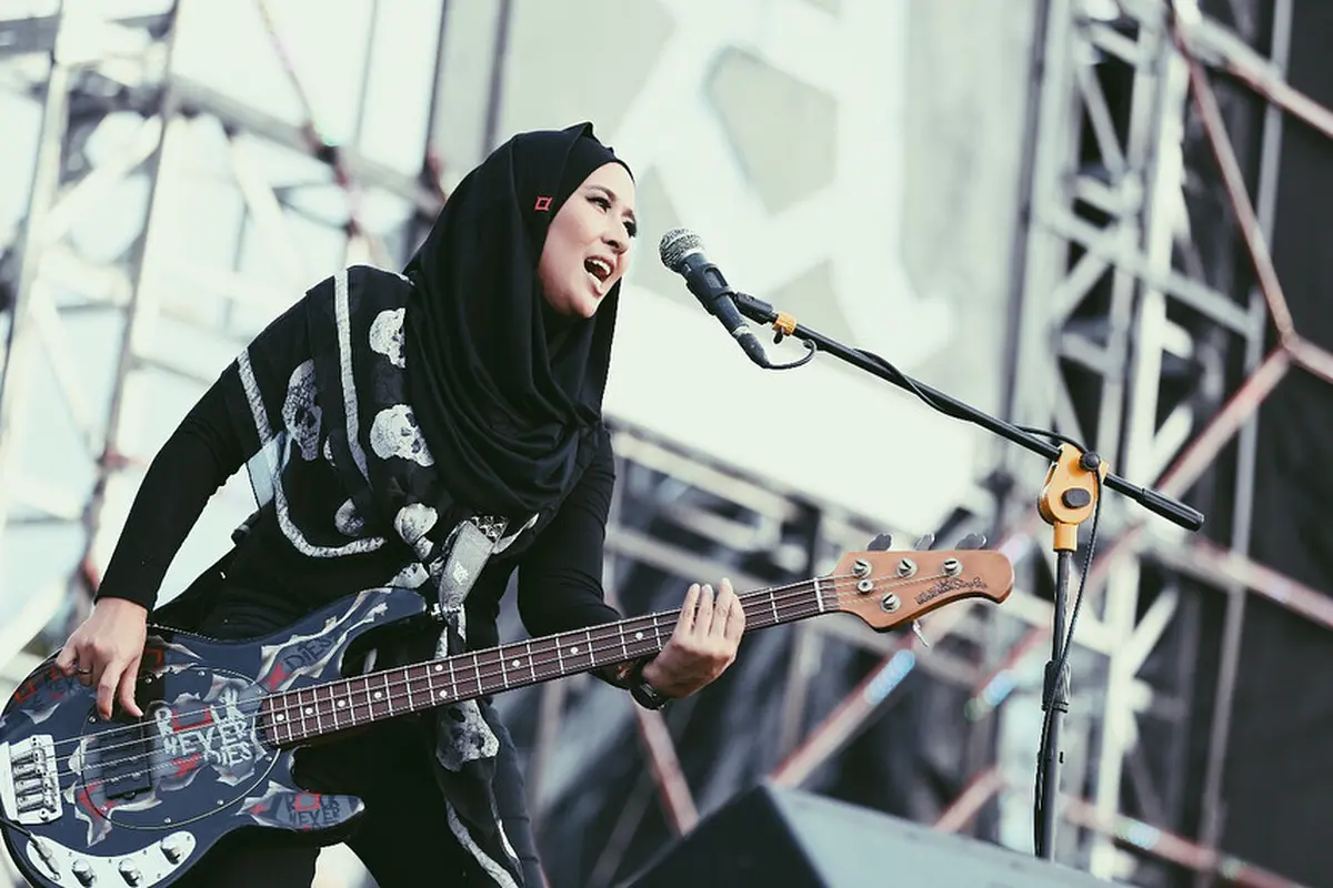 [Bintang] Chua Kotak