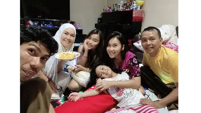 Antusias, Ini Momen 6 Anak Artis Ikut Sahur di Bulan Ramadhan
