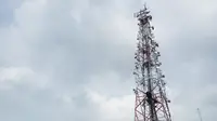 Salah satu BTS XL Axiata di site HUT Pathuk, Yogyakarta. (Liputan6.com/Corry Anestia)