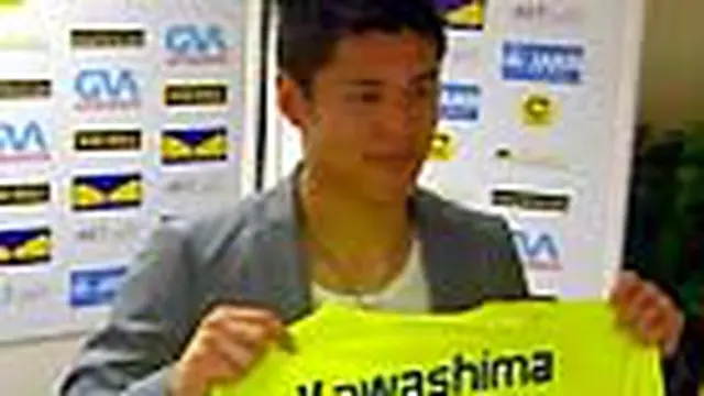 Kehadiran Kawashima di Belgia, mengikuti jejak pemain Jepang lain, Sunshuke Nakamura dan Hidetoshi Nakata, yang sudah terlebih dahulu bermain di klub Eropa. 
