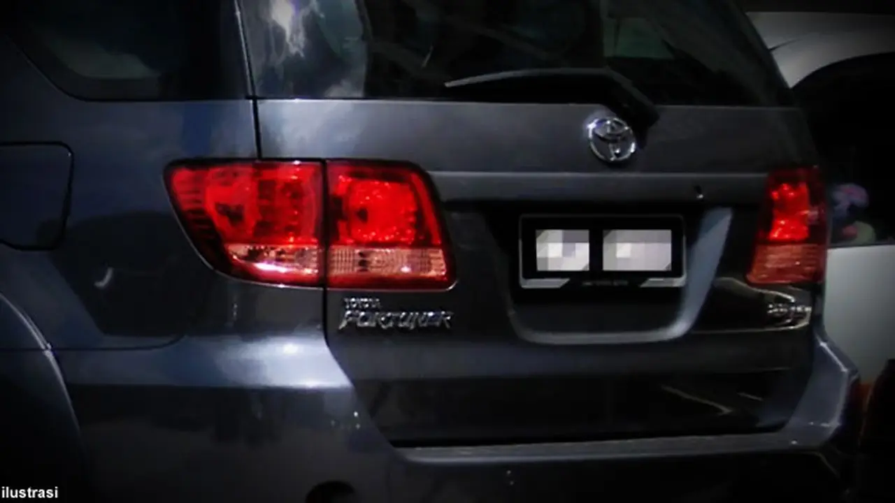 fortuner-2-130713c.jpg