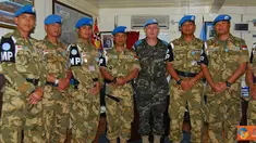 Citizen6, Lebanon: Penghargaan diserahkan oleh Dansektor Timur UNIFIL Brigadir Jenderal Julio Herrero Isla (Spanyol), di Markas Sektor Timur (Seceast HQ), Base Miguel De Cervantes, Lebanon Selatan. (Pengirim: Badarudin Bakri)