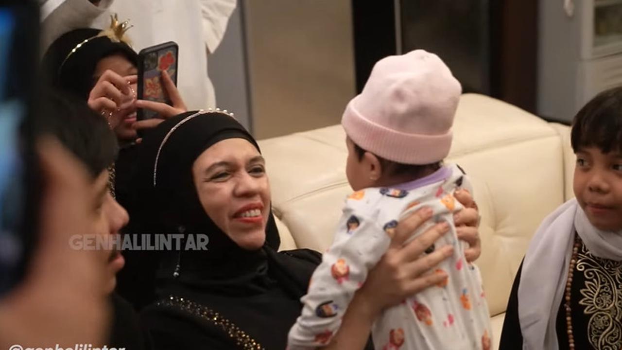 6 Momen Gen Halilintar Bertemu Ameena Putri Atta Halilintar, Penuh Kebahagiaan