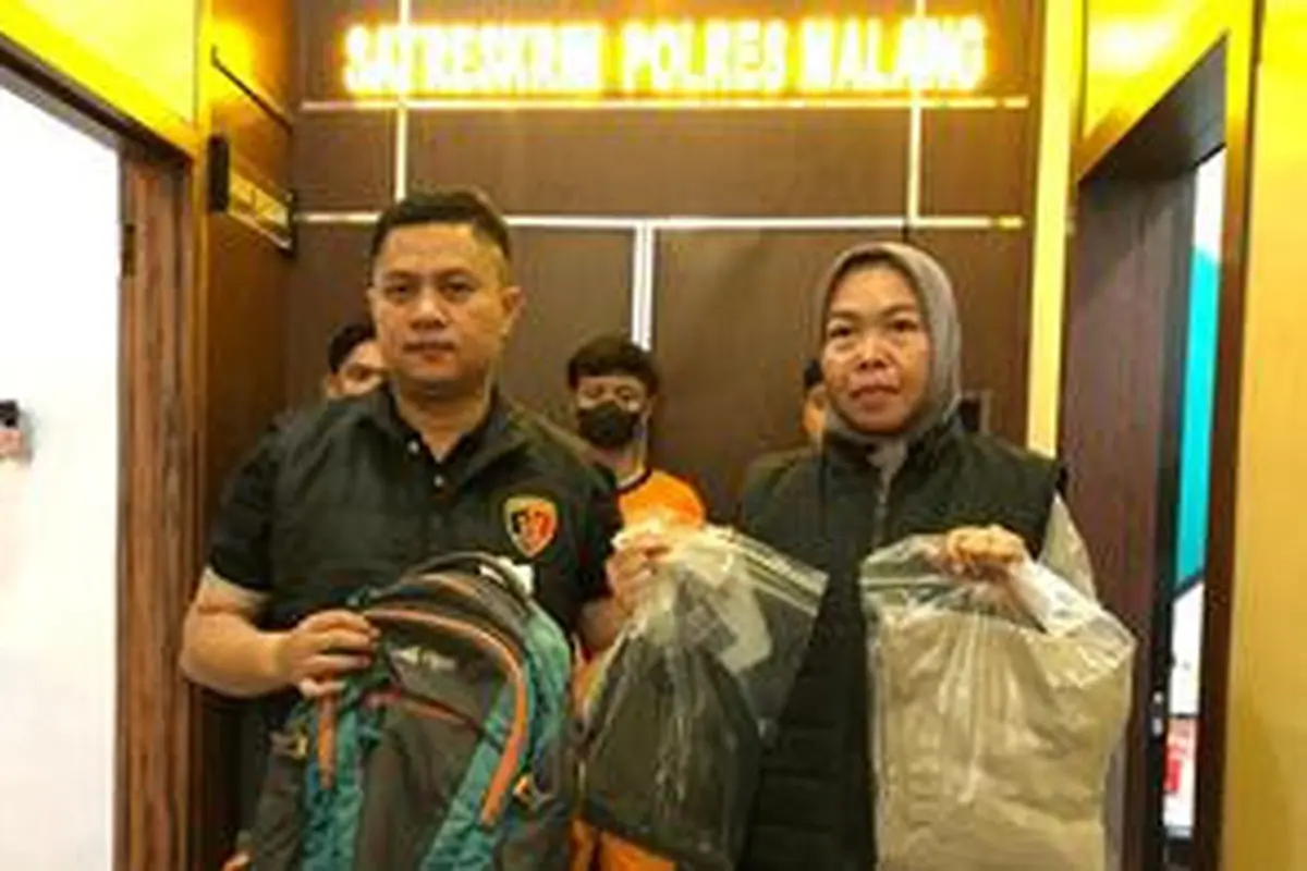 Mahasiswa pelaku begal payudara diamankan di Polres Malang. (Istimewa)