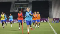 Laporan dari Qatar: Ketika Antoine Griezmann Curcol Kecewa Golnya Dianulir VAR Saat Hadapi Tunisia
