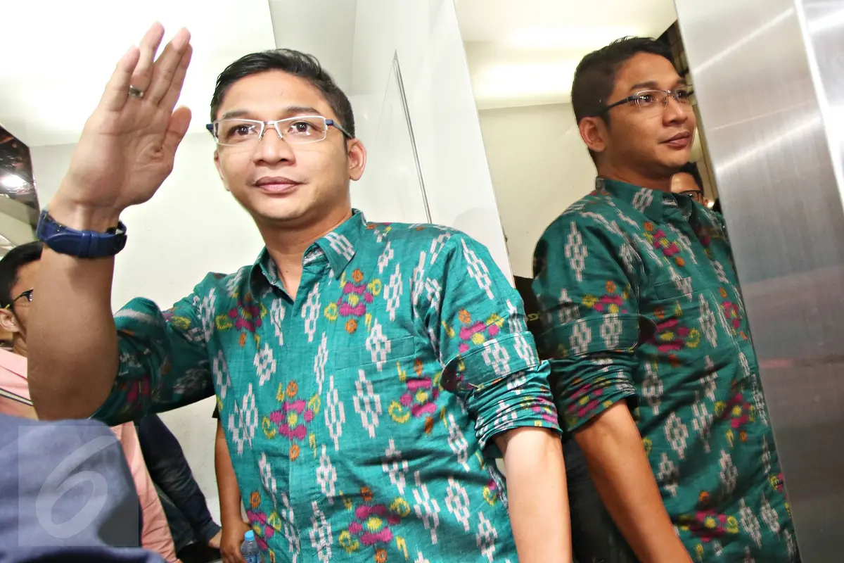 20151210-Kondisi Belum Stabil, Pasha Ungu Batal Jemput Anak dan Istrinya