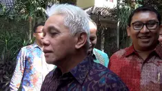 Ketua umum Parta Amanat Nasional (PAN) yang menjadi calon wakil Presiden berpasangan dengan Prabowo Subianto menyebut pertemuanya dengan Jokowi hanya untuk memberi ucapan selamat.