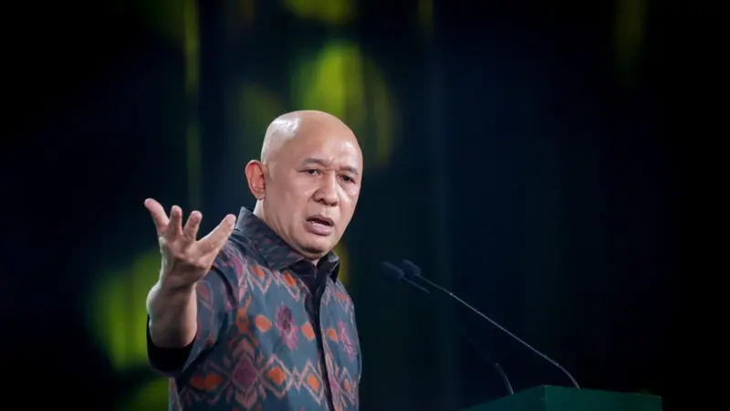 Menteri Koperasi dan UKM Teten Masduki meminta TikTok dan GoTo, induk usaha Tokopedia untuk patuh terhadap regulasi yang ada. (Dok KemenkopUKM)