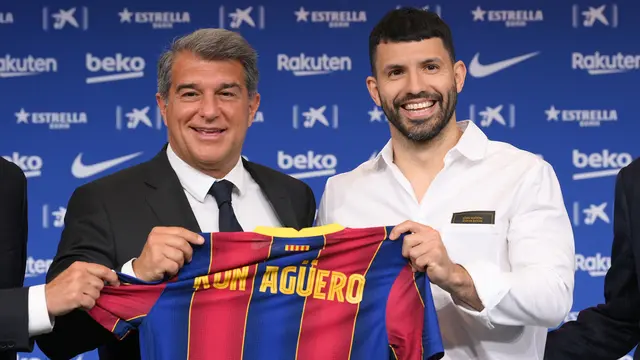 FOTO: RESMI! Sergion Aguero Merapat ke Blaugrana