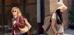 Intip tas tote bag terbaru dari Gucci yang diandalkan Dakota Johnson hingga Suki Waterhouse (Gucci)