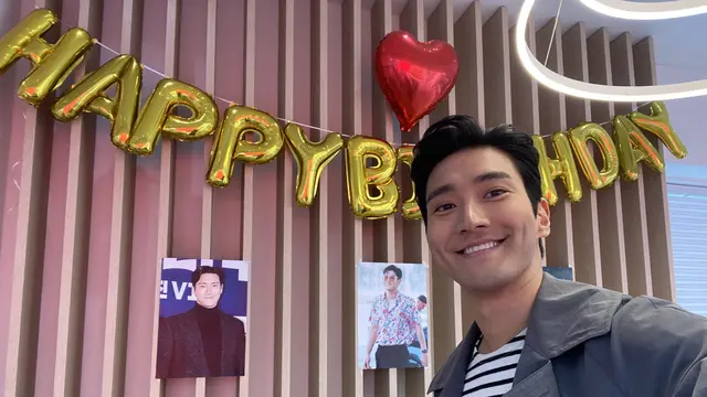 Choi Siwon (Twitter/ siwonchoi)