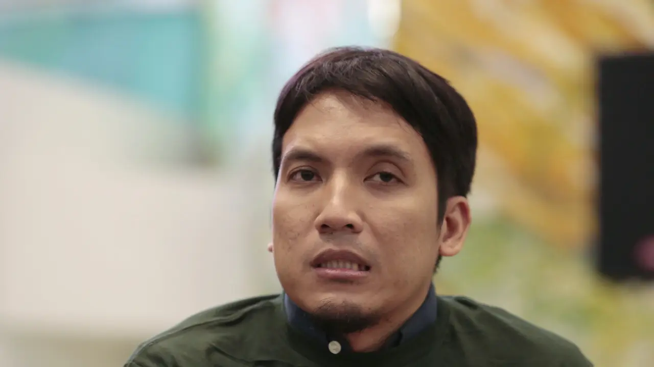 [Bintang] Desta