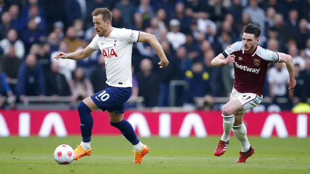 FOTO: Tottenham Hotspur Gusur MU Keluar 5 Besar Klasemen Liga Inggris