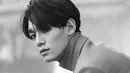 Seperti Sehun, Chen EXO juga memutuskan untuk tak menerima lagi hadiah dari para penggemarnya. Ia mengaku jika cinta dari penggemar saat dirinya di atas panggung itu sudah lebih dari cukup. (Foto: Allkpop.com)