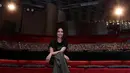 "Sebelumnya aku belum pernah untuk dunia panggung atau teater. Aku sendiri enggak tau kenapa kali ini terpanggil hatinya untuk belajar sesuatu yang baru buat aku. Ini pertama kali buat aku," kata Marsha. (Deki Pryoga/Bintang.com)