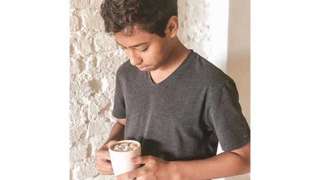 Jarang Tersorot, Ini 6 Potret Rangga Barata Anak Sulung Pongki Barata