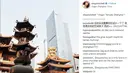 Tak sampai sana, aktris Pretty Little Liars tersebut pun mengunggah foto Jing'an Temple di Shanghai, Cina.