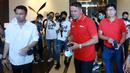 Kedatangan Michael Owen ke Jakarta dalam rangka mempromosikan tayangan Premier League di Vidio. Selama berada di Indonesia, Owen akan melakukan serangkaian kegiatan. Mulai dari acara bersama media dan fans, serta maupun komunitas. (Bola.com/M Iqbal Ichsan)
