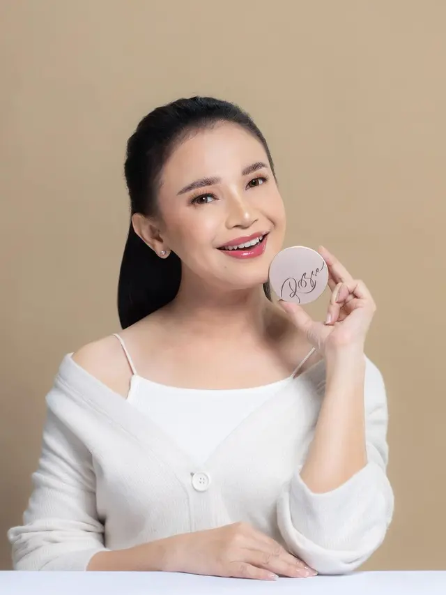 Rossa (Instagram/rossabeauty)