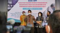 Menteri Kesehatan RI Budi Gunadi Sadikin dalam acara 'Kick Off Change Source Penggunaan Bahan Baku Obat Dalam Negeri dilaksanakan di PT. Kimia Farma Sungwun Pharmacopia, Cikarang, Bekasi pada Kamis, 2 Juni 2022. (Dok Kementerian Kesehatan RI)