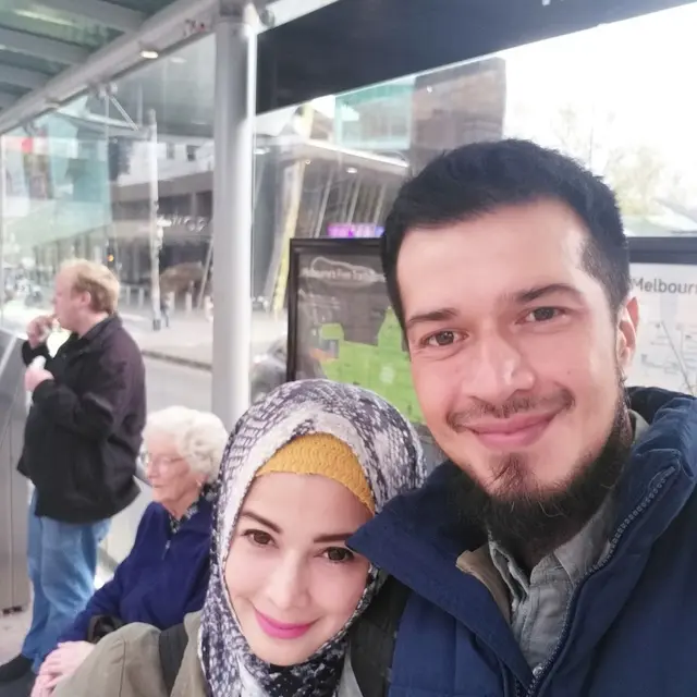 7 Pasangan Artis Ini Putuskan Hijrah Bersama, Menjadi Lebih Baik