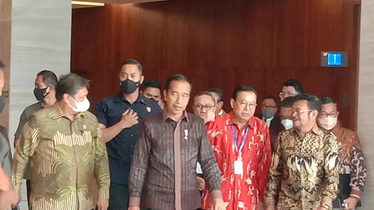 Presiden Joko Widodo (Jokowi) optimistis pertumbuhan ekonomi RI di kuartal III 2022 bakal bertahan di atas angka 5 persen.